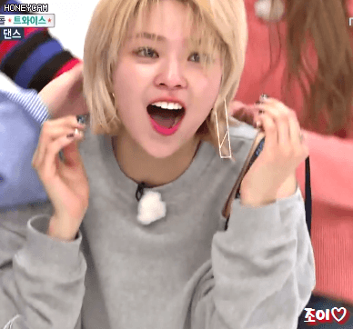 [주간아이돌] 오늘자 트와이스 움짤 Part.3 개인(모모,미나,사나,쯔위,정연).gif | 인스티즈