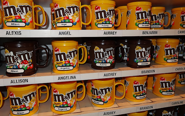 m%2526m%2527s%2Bmugs.JPG