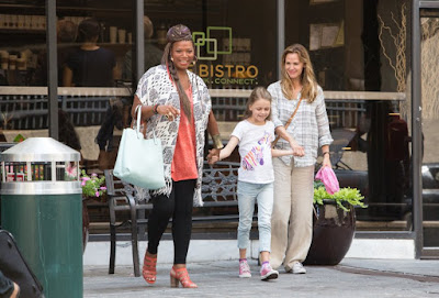 Queen Latifah and Jennifer Garner in Miracles From Heaven