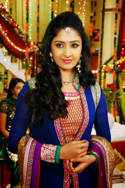 Farnaz Shetty Eye Popping Look 6