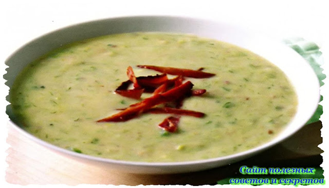 Картофельный суп с беконом и пореем Картофельный суп с беконом и пореем