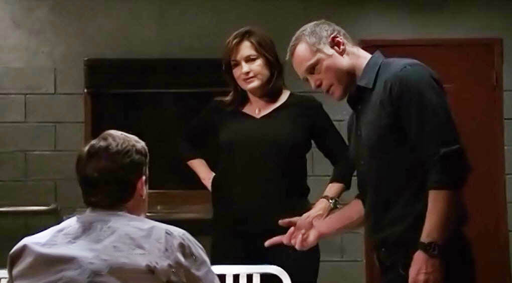 watch law and order crossover