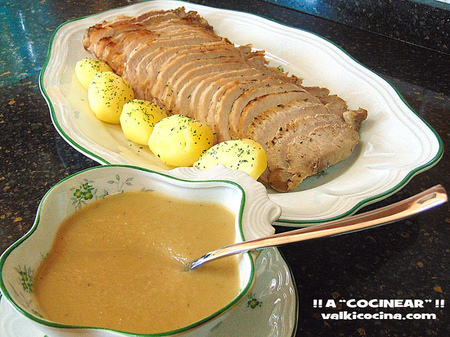 lomo de cerdo al horno con salsa de manzana
