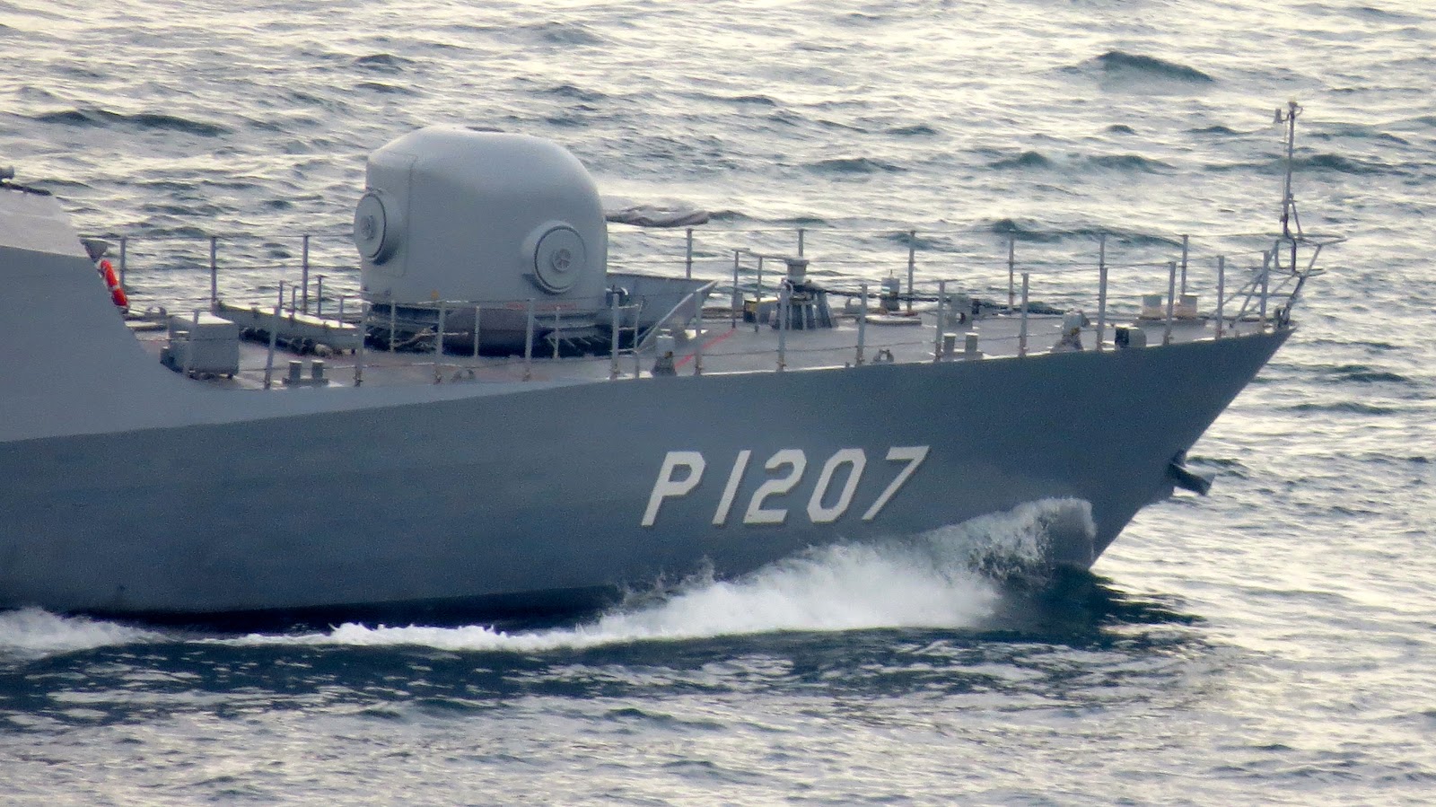 WARSHIPS ON THE BOSPHORUS: P 1207 TEKIRDAG , TUZLA CLASS