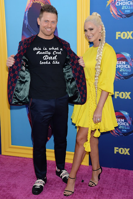 'this is what a Really Cool Dad looks like' T-shirt worn by WWE wrestler The Miz. PYGear.com 'this is what a Really Cool Dad looks like' T-shirt worn by WWE wrestler The Miz. PYGear.com
