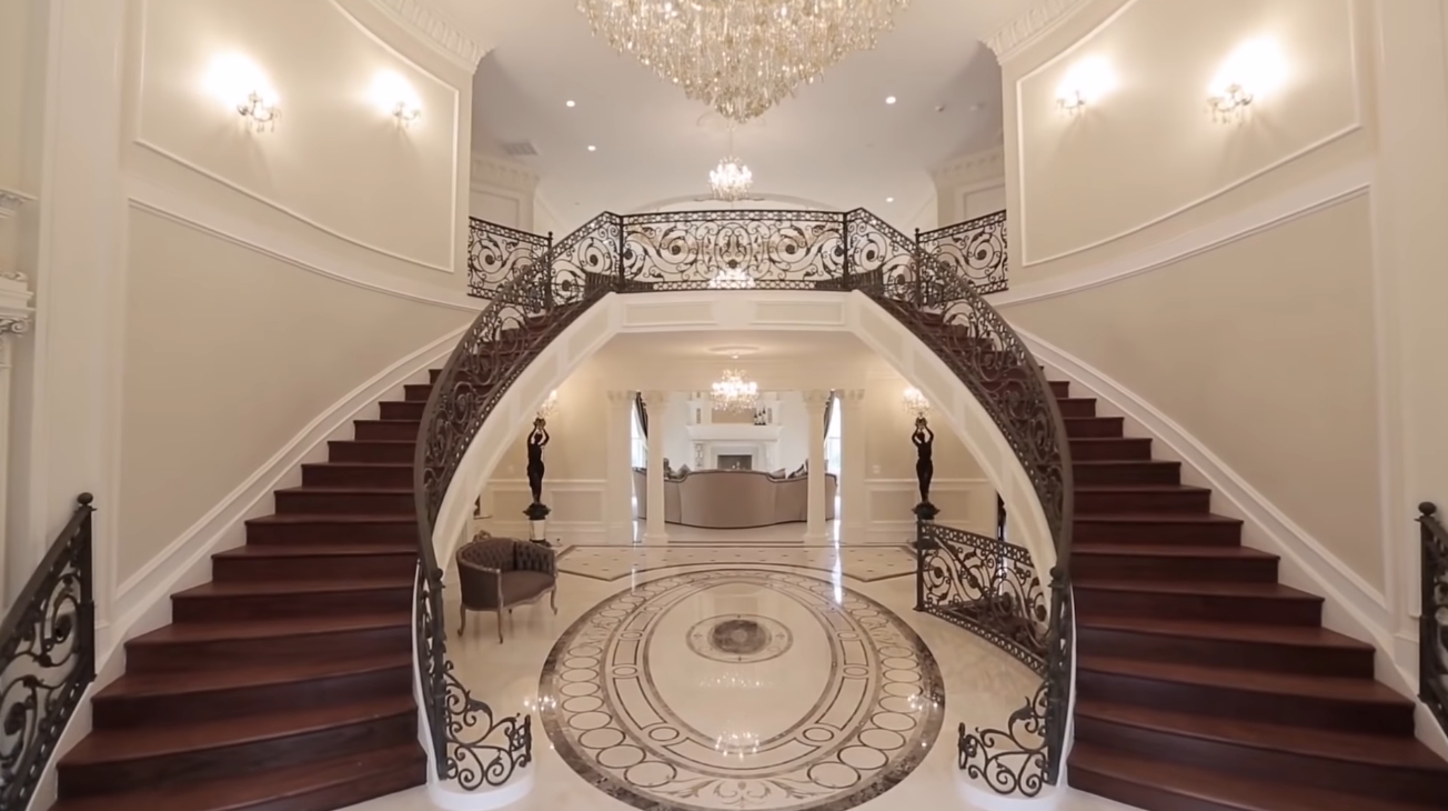 39 Photos vs. 938 Peacock Station Rd, Mclean, VA vs. Luxury Mansion Interior Design Tour