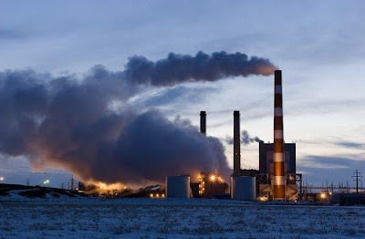 Els combustibles fòssils perden força, però cada vegada hi ha més carbó