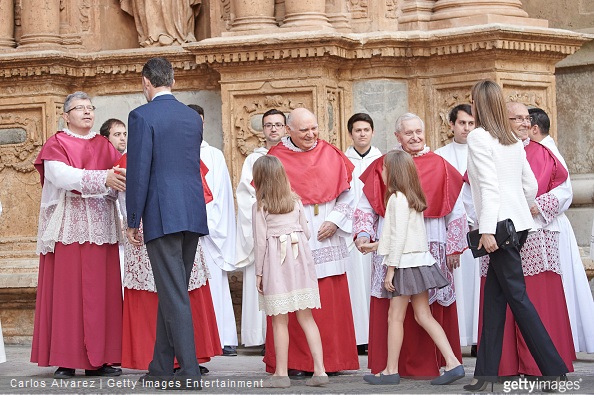Spanish Royals King Felipe VI of Spain, Princess Sofia of Spain, Princess Leonor of Spain and Queen Letizia of Spain attend the Easter Mass at the Cathedral of Palma de Mallorca