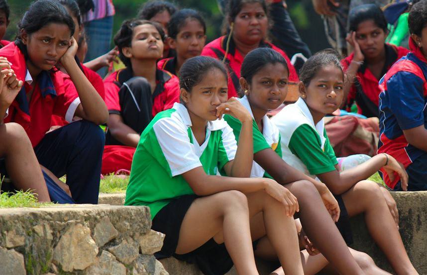 mixon-sex-sri-lankan-school-girls-quiet-during