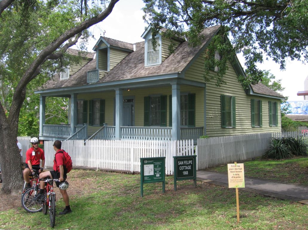 Houston in Pics San Felipe Cottage at Sam Houston Park