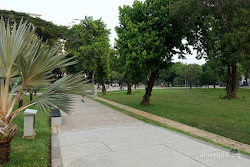 monumen pembebasan irian barat