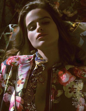 Loulou Robert By Camilla Akrans For Vogue China Fashion Art