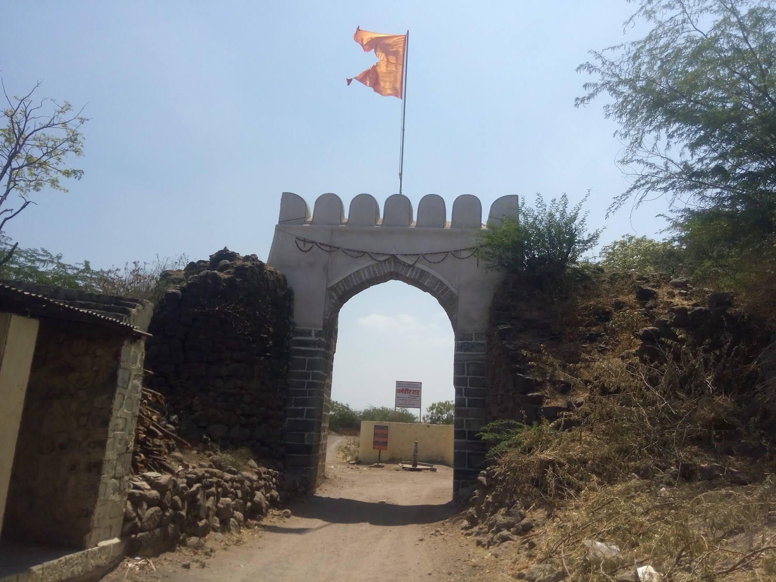 Ahmednagar Fort Information In Marathi Bahadurgad Fort aka Fort of Pedgaon aka Dharmaveergad in Ahmednagar
