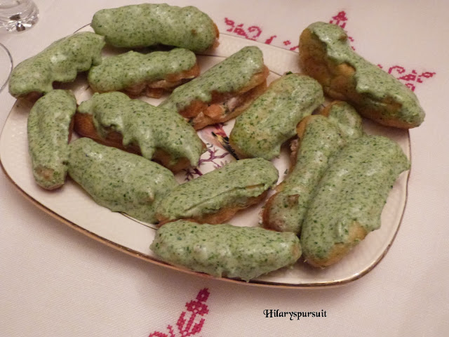 Dans la cuisine dHilary Miniéclairs saumon fumé wasabi Smoked salm Dans la cuisine dHilary Miniéclairs saumon fumé wasabi Smoked salm # Wasbak Mini_193032