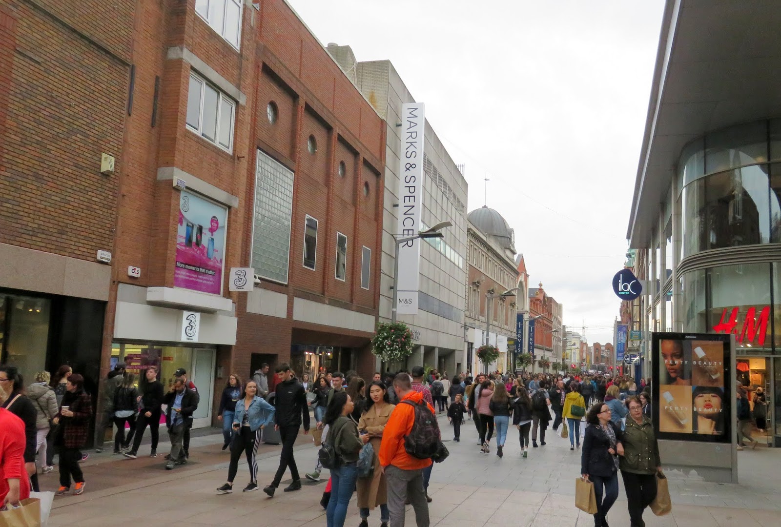 Big Daddy Dave Downtown Dublin Ireland on a Saturday Night!