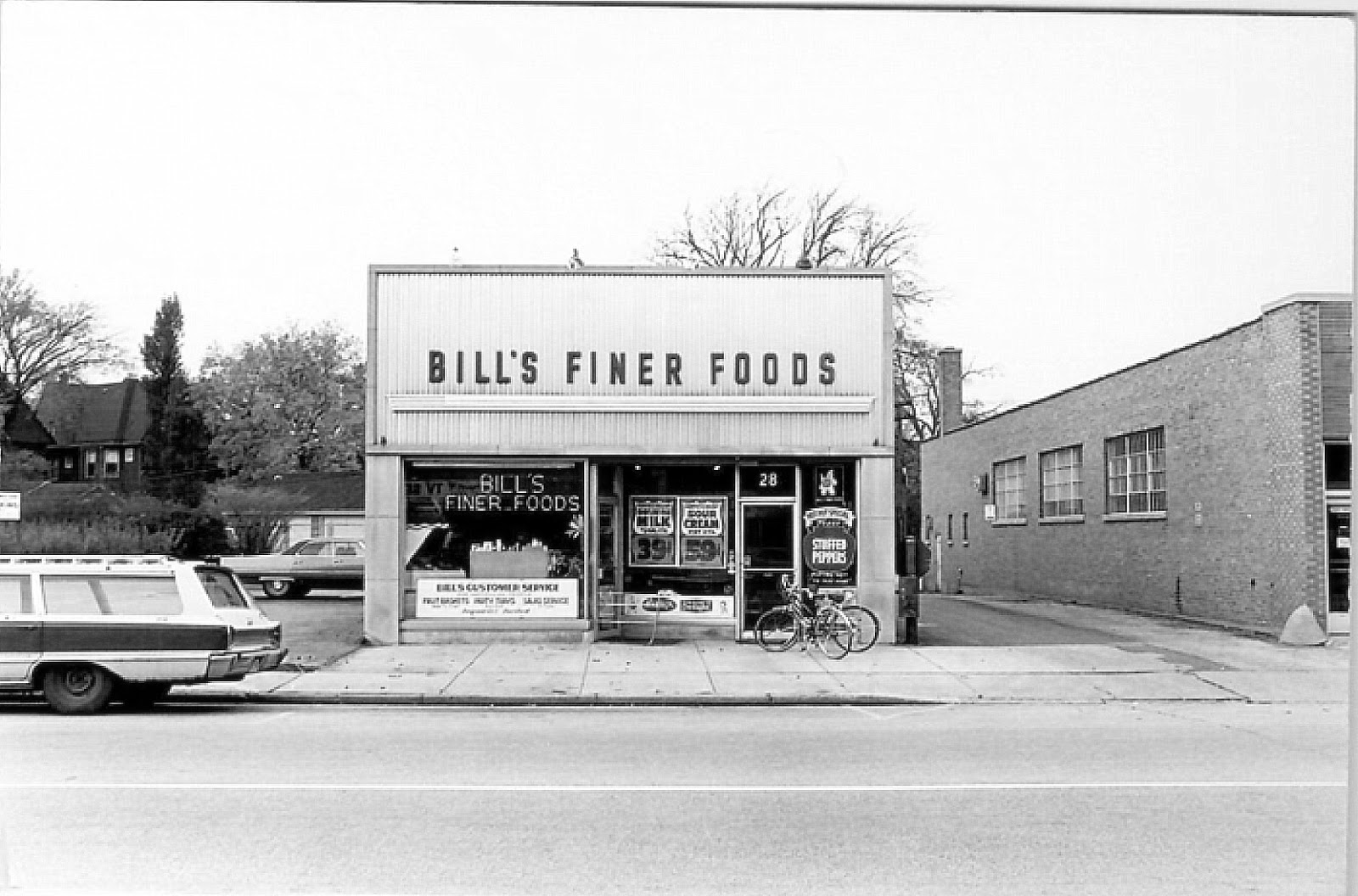 Turning back Time Riverside, Illinois in the 1970's