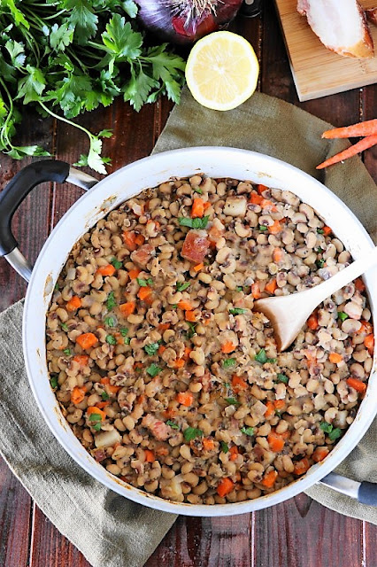 How to Make New Year's Day Black Eyed Peas image