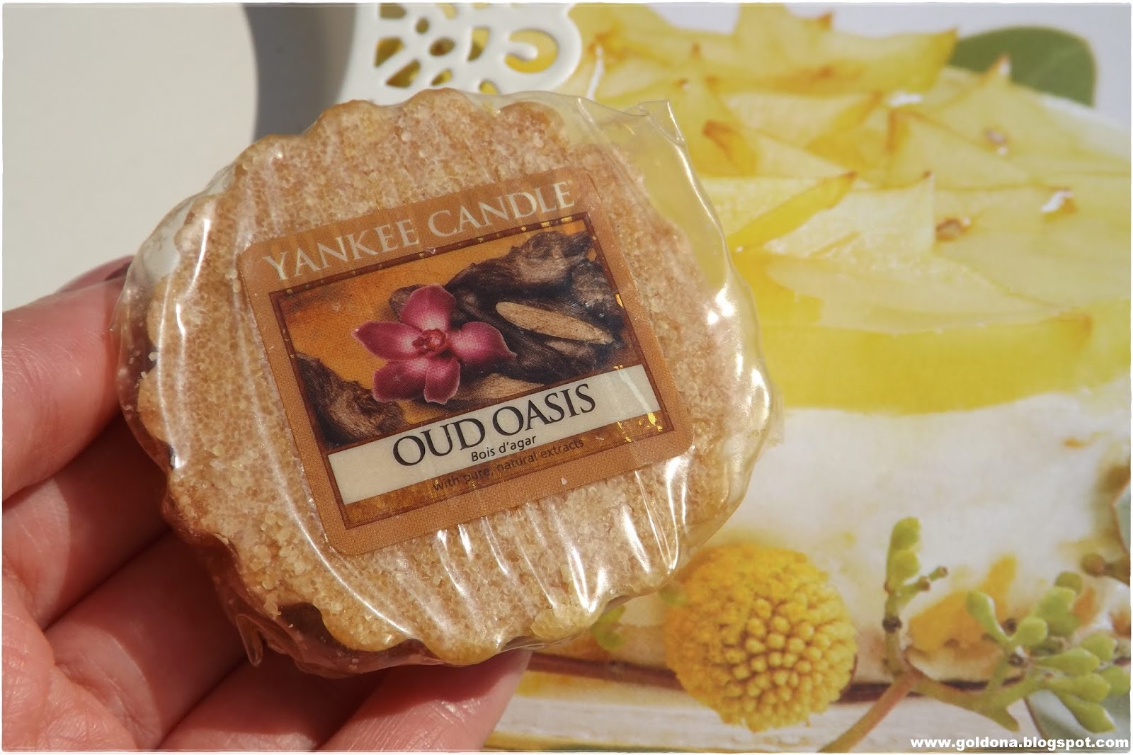 pasje.. zainteresowania.. czas wolny.. Jak pachnie Oud Oasis wosk od Yankee Candle?