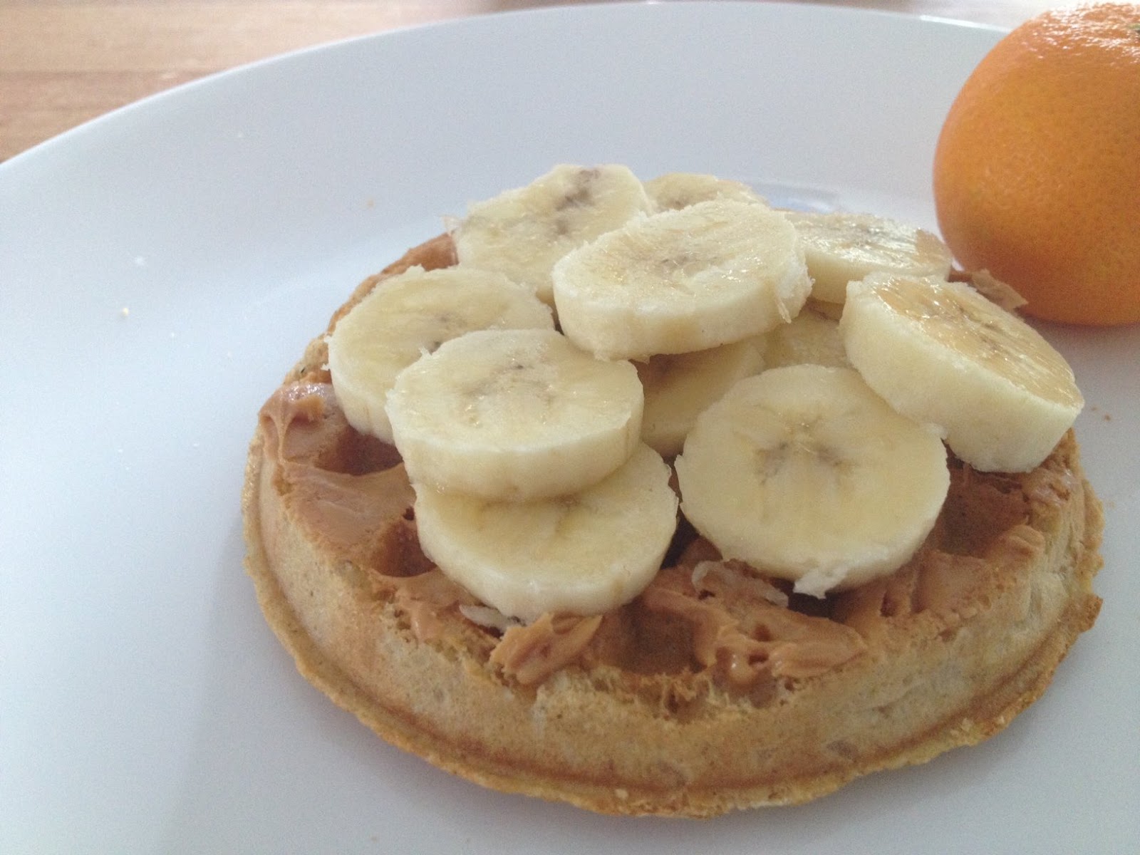 Little Oak Creations: Wake-Up Waffles A Low Calorie Breakfast!