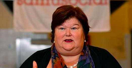 Aujourd'hui, une pétition circule réclamant la démission de la ministre de la santé