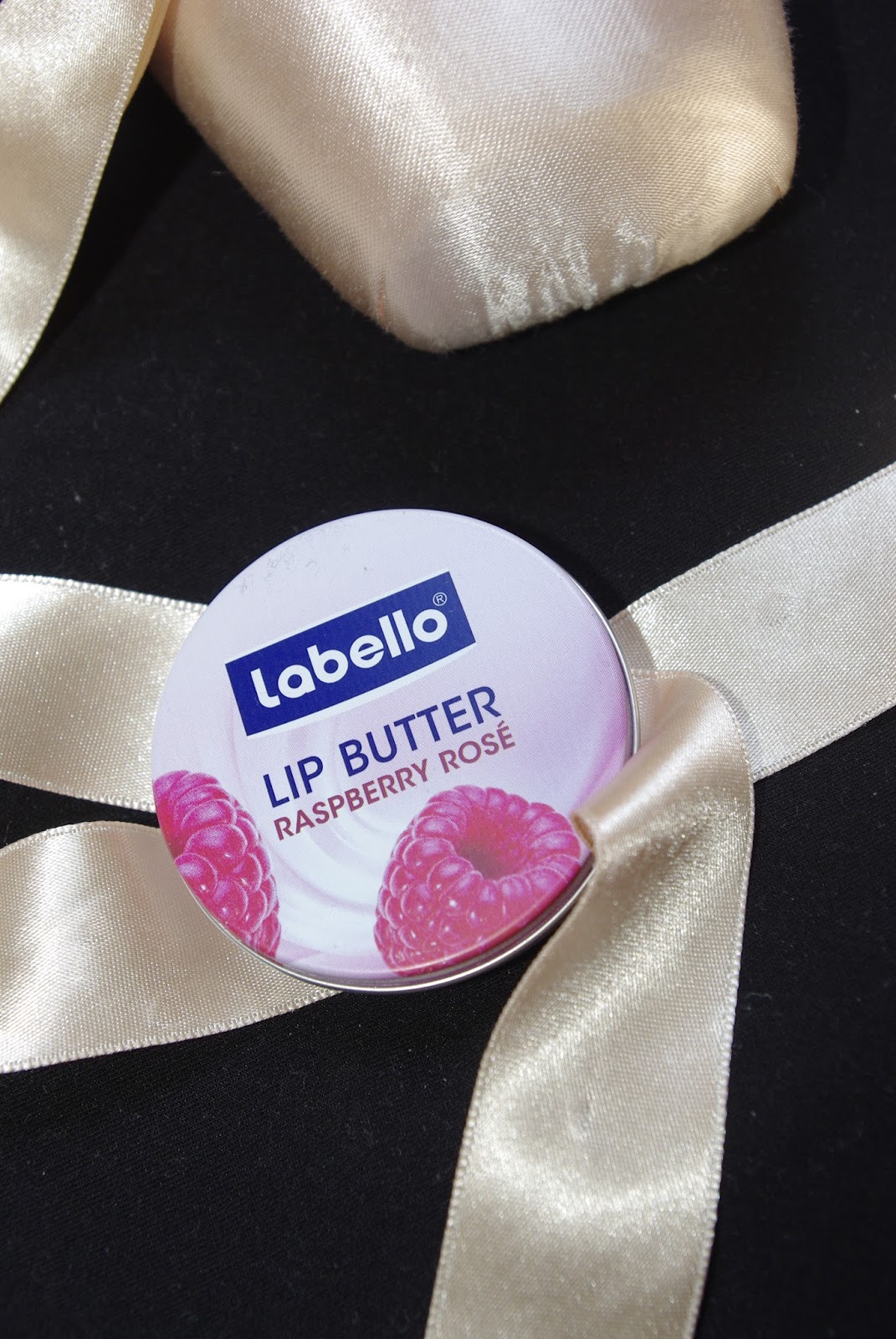 Lucciola: [Produkttest] Labello Lip Butter Raspberry Rosé