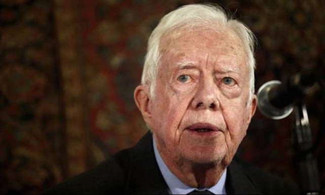 ΠΕΡΙΕΡΓΟ ΜΟΝΟ ΣΕ ΠΛΟΥΣΙΟΥΣ ΚΑΙ ΙΣΧΥΡΟΥΣ ΣΥΜΒΑΙΝΕΙ :Ο Τζίμι Κάρτερ θεραπεύτηκε από το καρκίνο στον εγκέφαλο