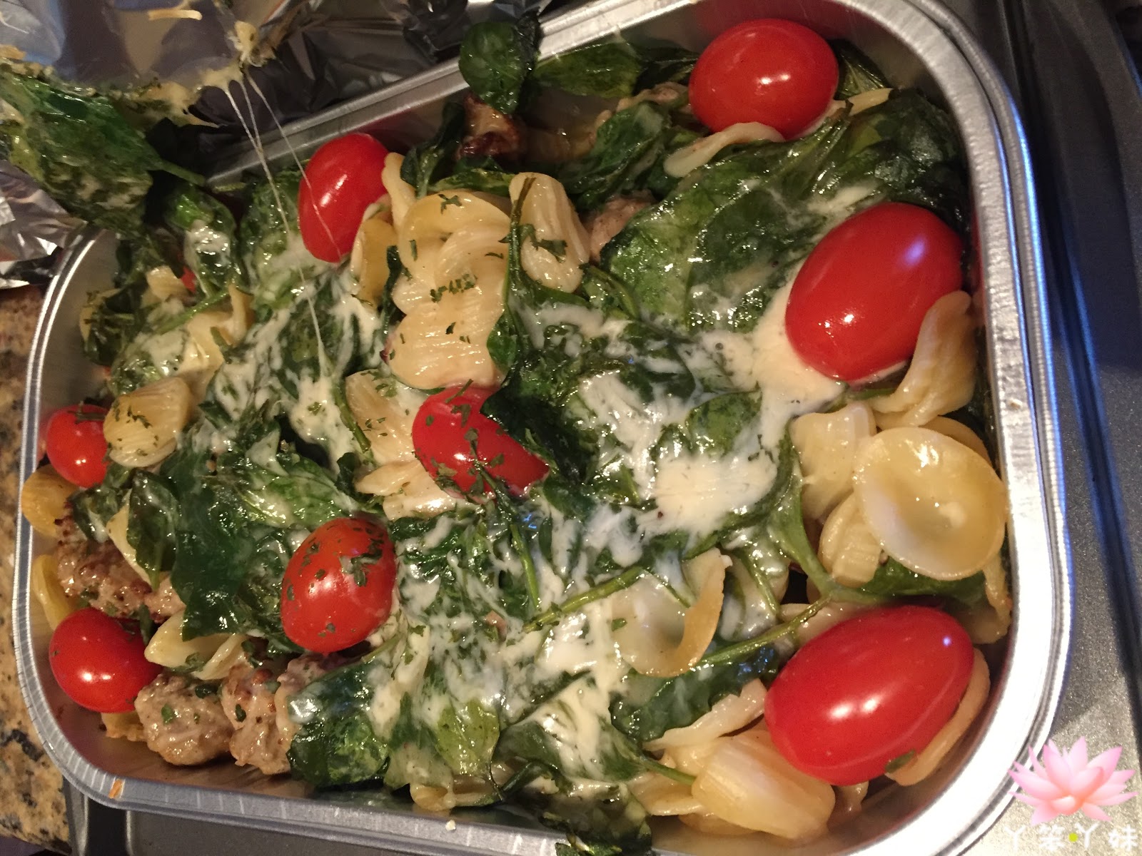 【美國・Costco】美國好市多分享→Italian Sausage & Pasta in Garlic Sauce(加熱即食蒜味義大利香腸