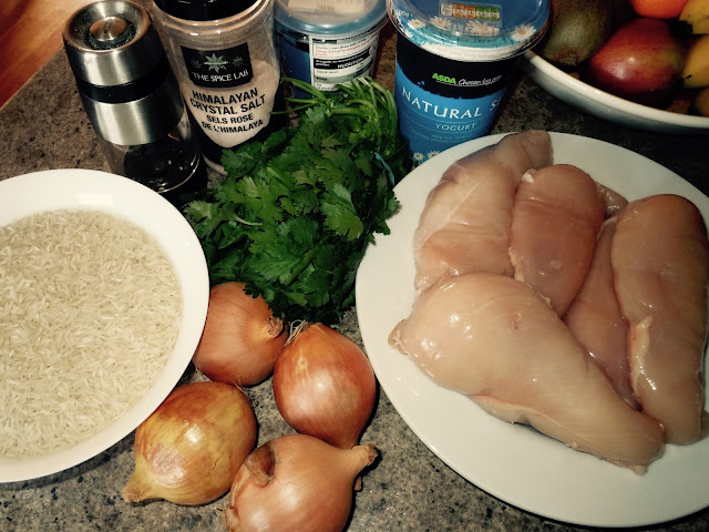 Ingredients for a chicken Korma