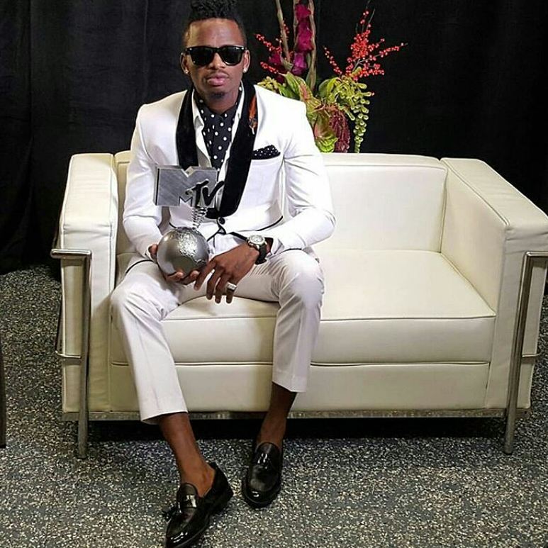 Tanzania Singer Diamond Platnumz wins Best World Wide Act Africa at the