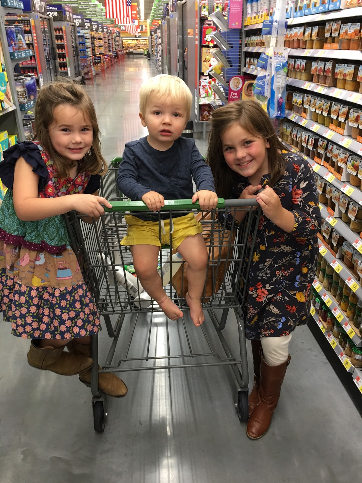 Kelly's Korner Grocery Hero