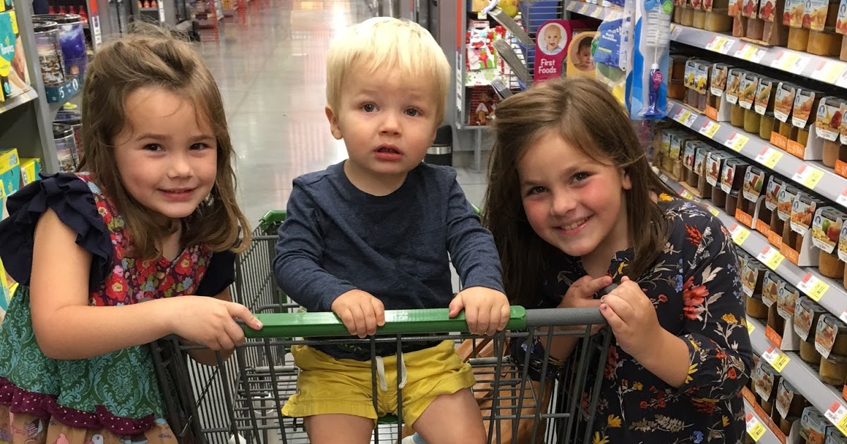 Kelly's Korner Grocery Hero