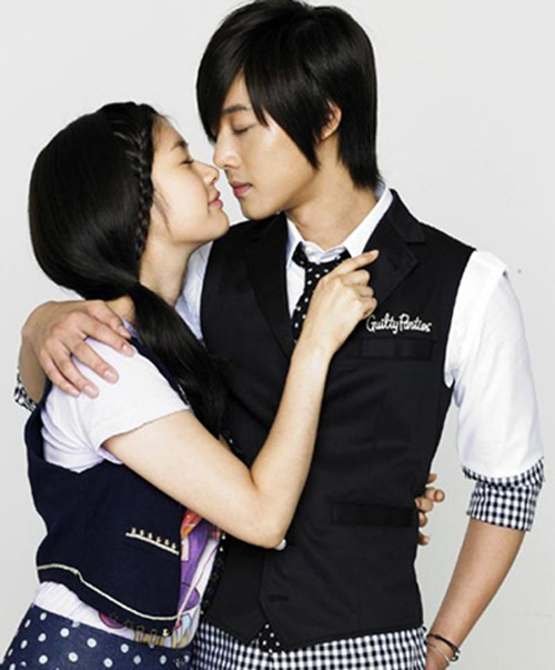 http://4.bp.blogspot.com/-0fPg8Jz65Pc/T39PGbtaK4I/AAAAAAAAAaI/Fs-LWMjBxvI/s1600/kim-hyung-joong-in-playful-kiss.jpg