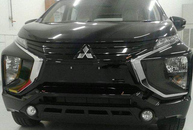 Mitsubishi-Expander-Depan-Hitam Mitsubishi-Expander-Depan-Hitam