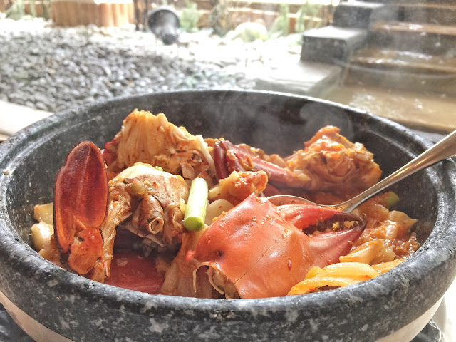 ParkRoyal Crab Buffet - Stewed Kimchi Crab