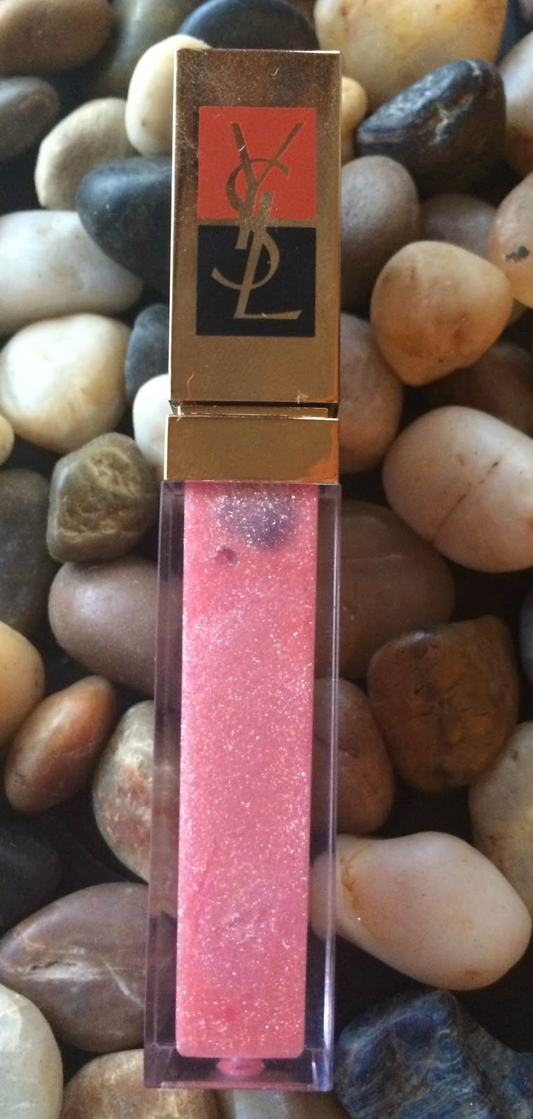 Rambles from my makeup box. Yves Saint Laurent Golden gloss shimmering lip gloss.