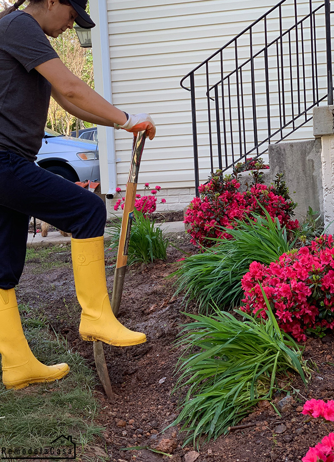 Give Your Beds and Borders a Sharp Edge With The Ryobi 40V String