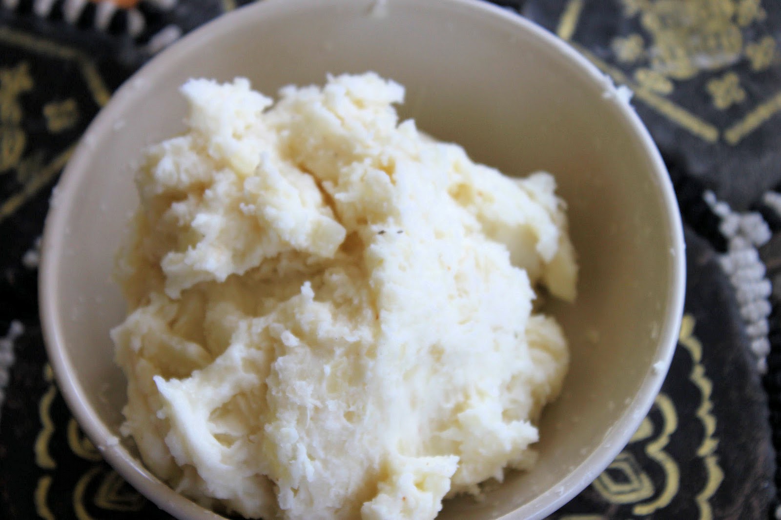 KESITO CREMA DE YUCA CON PATACONES