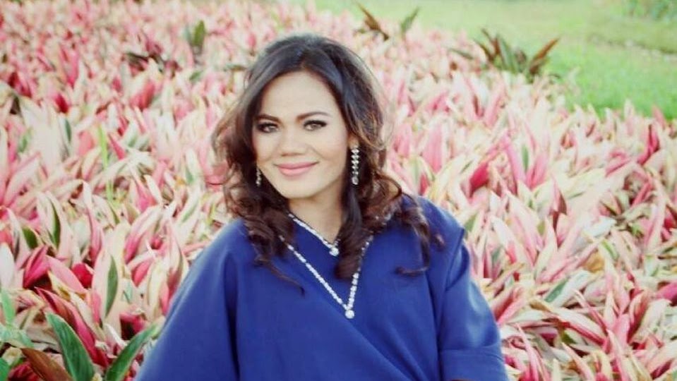 Lirik Nunga Adong Nampuna Au Putri Silitonga Lirikaz 09