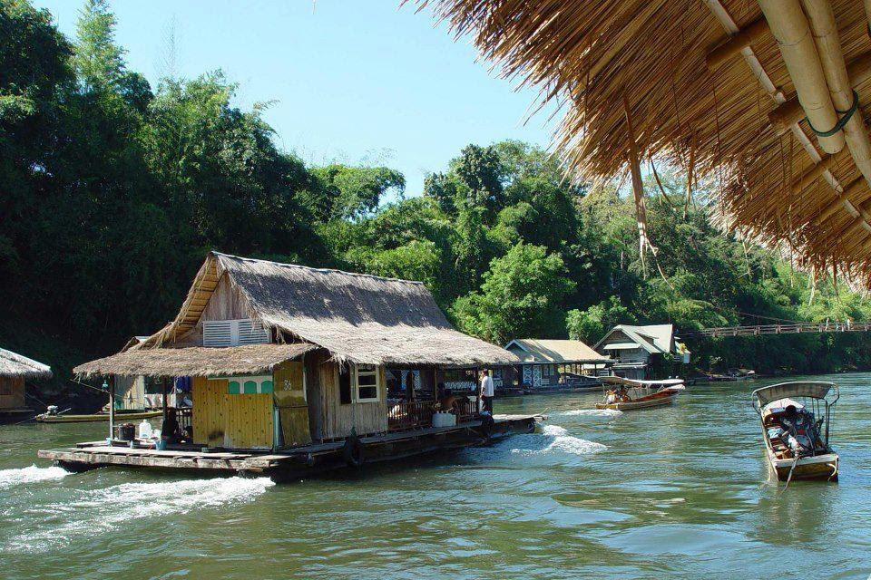 Unseen World FLOATING HOUSE !! Thailand