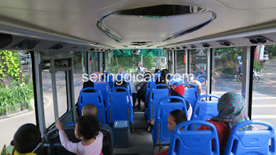 Suasana Dalam Bis Macito Malang City Tour Suasana Dalam Bis Macito Malang City Tour