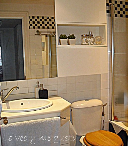 Antes y despúes en la restauración del baño