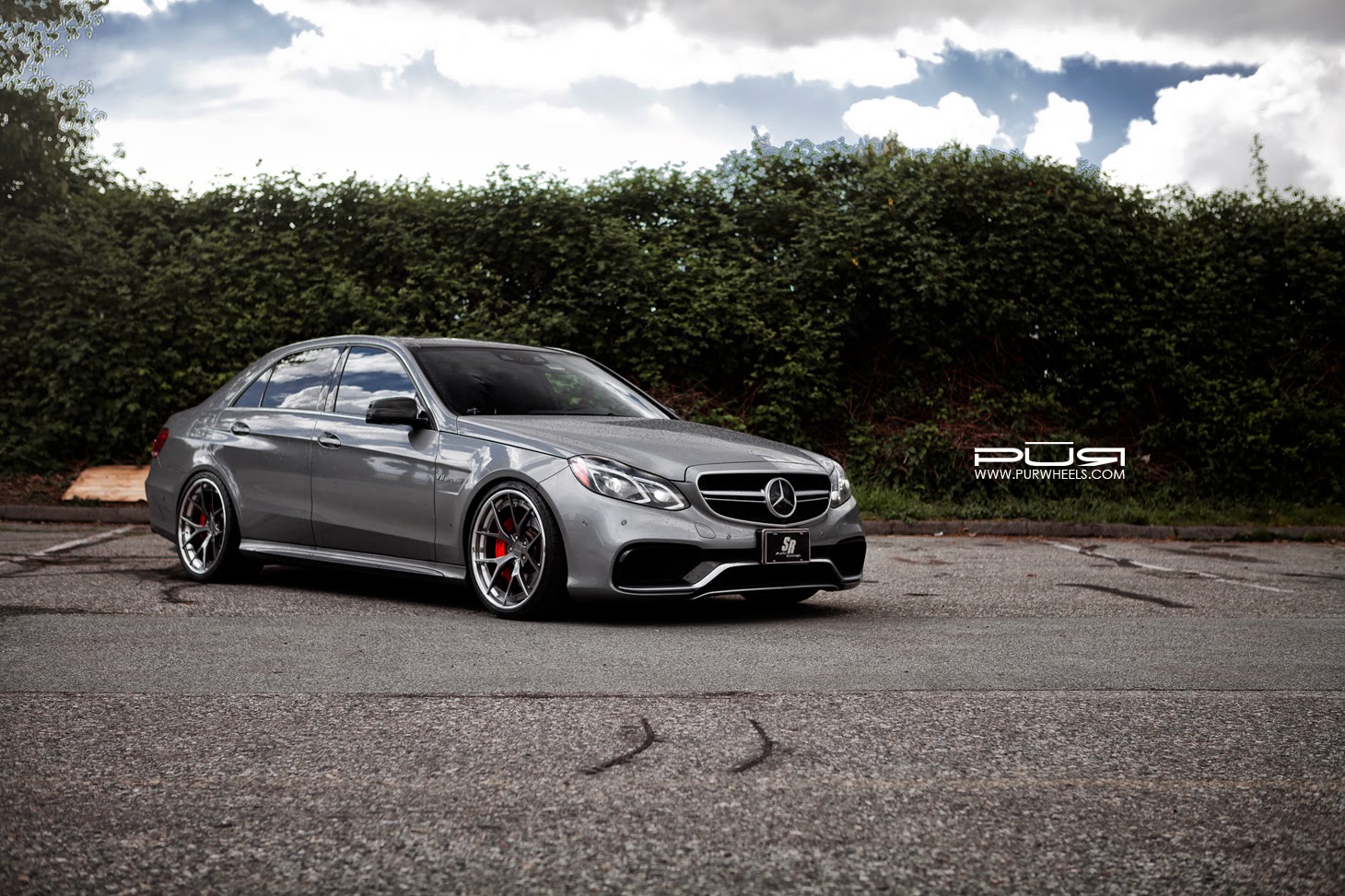Mercedes-Benz W212 E63 AMG Facelift on PUR Wheels | BENZTUNING