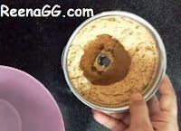 कुकर में बनाएं पार्ले जी बिस्कुट केक - Biscuit Cake Hindi Recipe