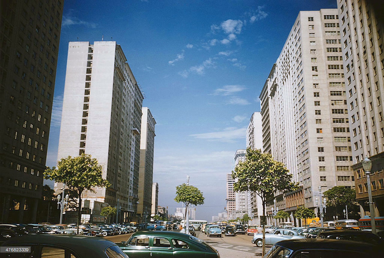 SAUDADES DO RIO AV. PRESIDENTE VARGAS SAUDADES DO RIO AV. PRESIDENTE VARGAS