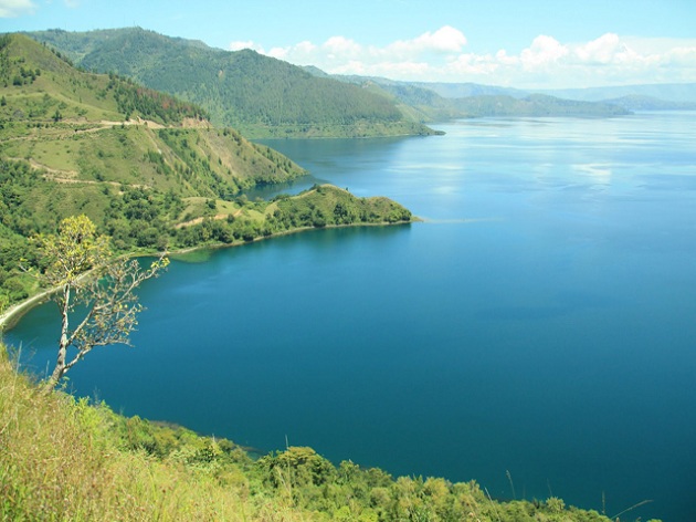 Blog Travelling: Pulau Samosir, Tujuan Wisata Favorit Wisatawan