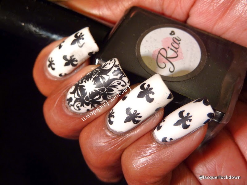 Lacquer Lockdown - nail art stamping polishes, stamping polish, Rica Whiteout, Rica Whiteout review. Loja BBF, BBF07, fleur de lis nail art, floral nail art, abstract nail art
