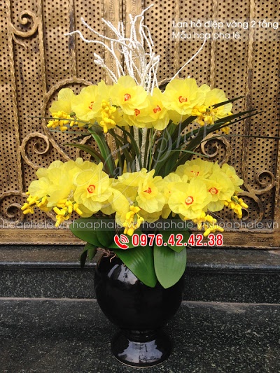 Hoa pha lê nghệ thuật tại Cầu Giấy Hoa pha le nghe thuat tai Cau Giay