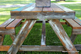 reclaimed wood, outdoor entertaining, pallet furniture, picnic table, http://bec4-beyondthepicketfence.blogspot.com/2016/06/pallet-picnic-table.html