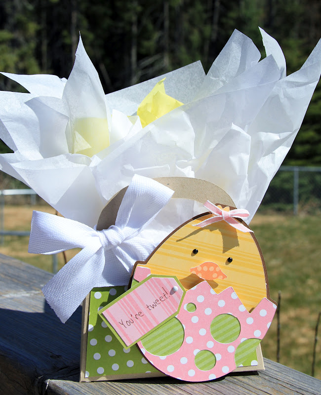 Snappy Scraps Easter Gift BagYou're Tweet!