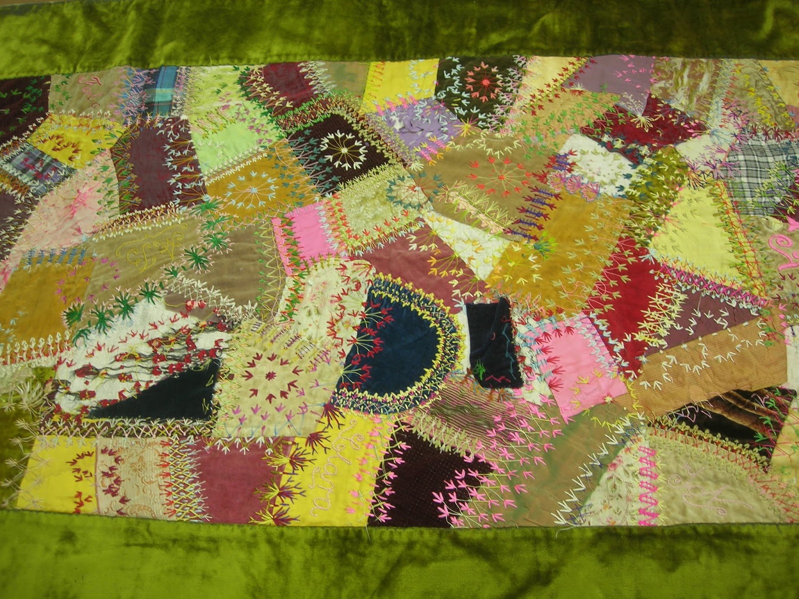QuiltNSW Blog Quilt Study Group 16 August visit to Embroiderers' Guild